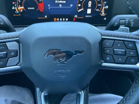 Used 2024 Ford Mustang GT RWD image 19