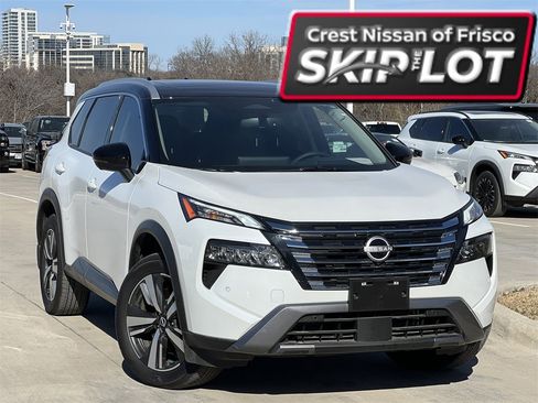 Certified 2025 Nissan Rogue SL w/ Tech Package image 1