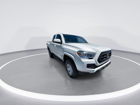 Used 2021 Toyota Tacoma SR w/ SR Convenience Package AWD/4WD image 2