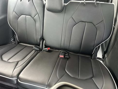 New 2026 Chrysler Pacifica Limited w/ S Appearance Package FWD image 29