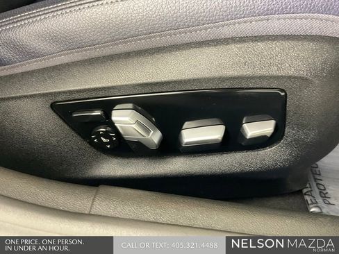 Used 2018 BMW 530i xDrive AWD/4WD image 28