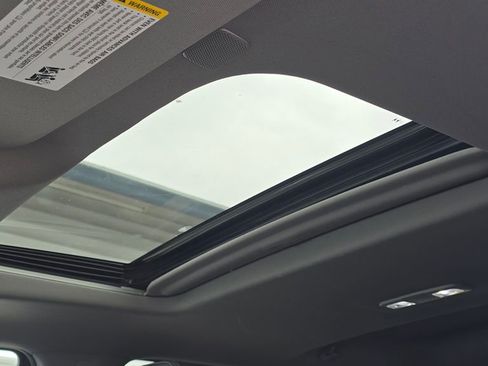 Used 2024 GMC Sierra 1500 Denali w/ Denali Reserve Package AWD/4WD image 60