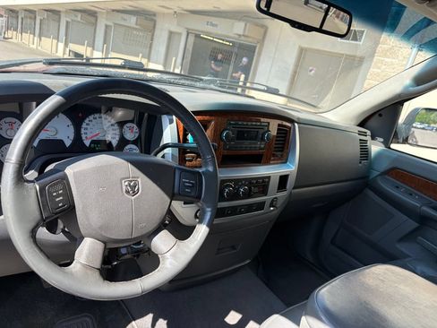 Used 2006 Dodge Ram 2500 Truck Laramie AWD/4WD image 18