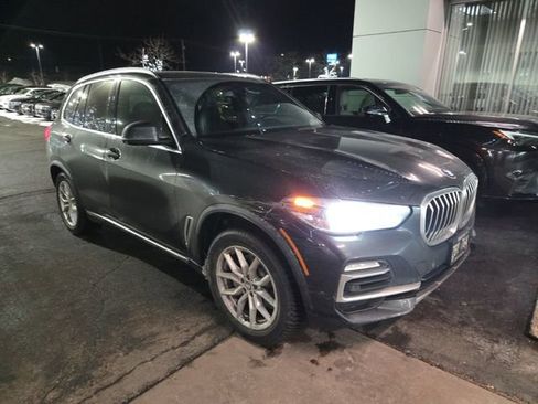 Used 2019 BMW X5 xDrive40i w/ Convenience Package AWD/4WD image 2