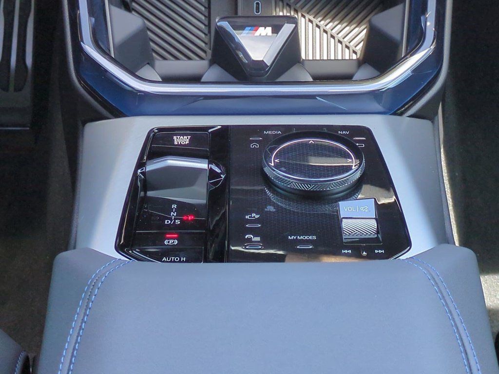 New 2026 BMW X3 xDrive30i w/ Premium Package AWD/4WD image 19