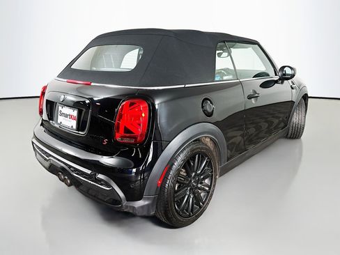 Used 2022 MINI Cooper S w/ Premium Package image 7
