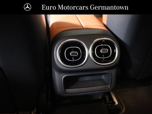 Used 2026 Mercedes-Benz GLC 300 4MATIC image 42