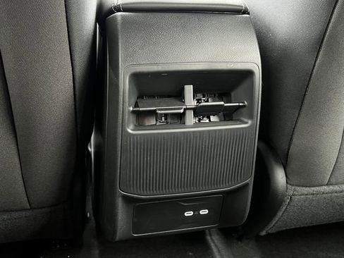 New 2026 Jeep Cherokee Laredo image 31