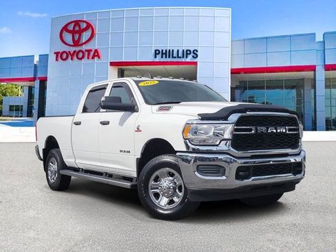 Used 2022 RAM 2500 Tradesman image 1