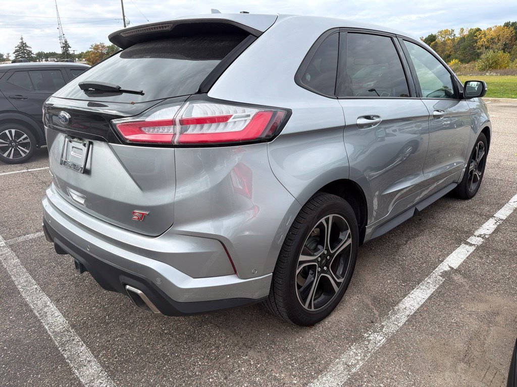 Used 2020 Ford Edge ST w/ Equipment Group 401A AWD/4WD image 4
