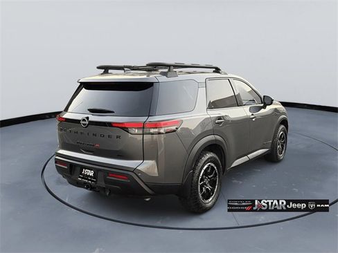 Used 2024 Nissan Pathfinder Rock Creek image 5