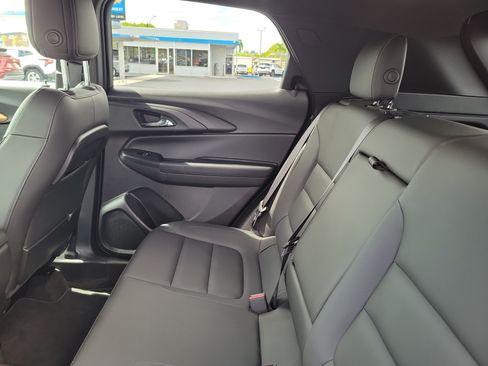 Used 2023 Chevrolet TrailBlazer ACTIV w/ Sun and Liftgate Package AWD/4WD image 10