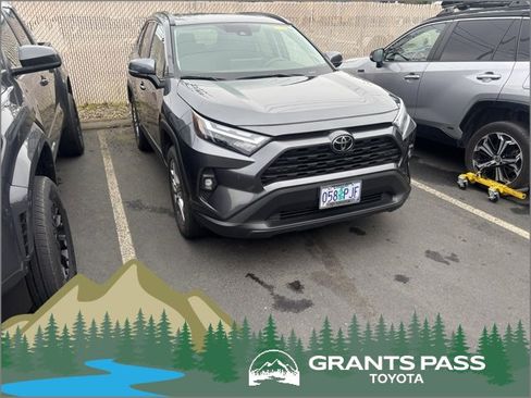 Used 2023 Toyota RAV4 XLE Premium image 1