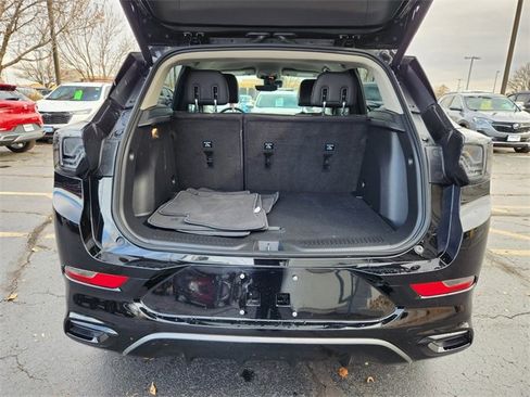 New 2024 Buick Encore GX Avenir w/ Avenir Technology Package image 13