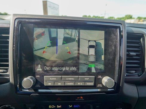 Used 2022 Nissan Frontier PRO-4X w/ Pro-4X Premium Package AWD/4WD image 28