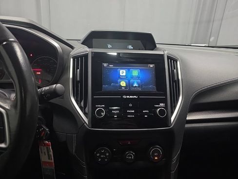 Used 2018 Subaru Crosstrek 2.0i Premium w/ Popular Package #3 AWD/4WD image 10
