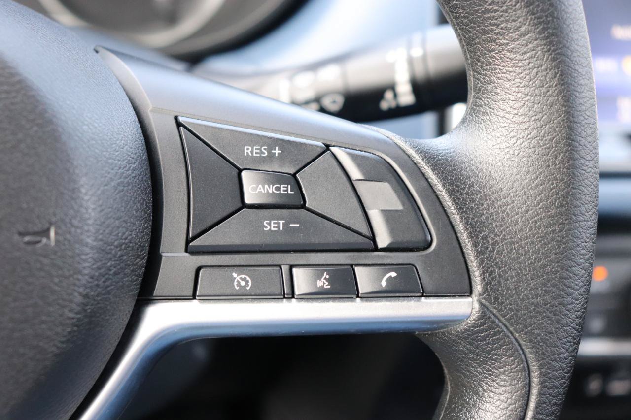 Used 2025 Nissan Versa SV w/ Trunk Package FWD image 28