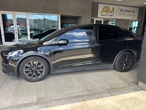 Used 2024 Tesla Model X AWD/4WD image 8