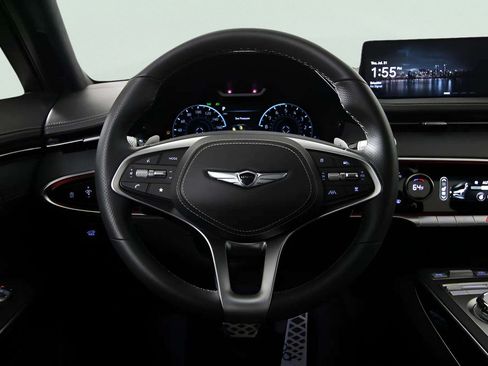 Used 2025 Genesis GV70 3.5T Sport w/ Sport Prestige Package AWD/4WD image 31