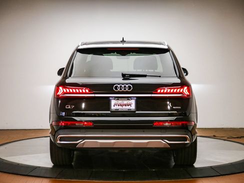 Used 2022 Audi Q7 3.0T Premium Plus AWD/4WD image 3