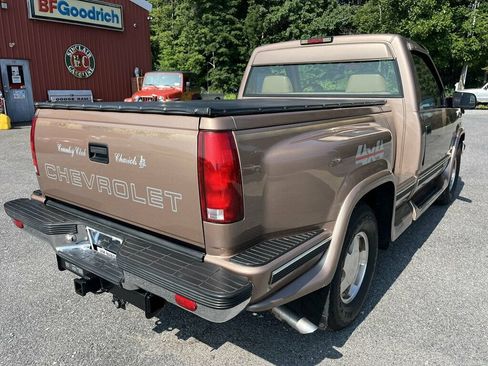 Used 1995 Chevrolet Silverado 1500 4x4 Regular Cab image 3