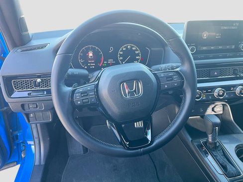 Used 2025 Honda Civic Sport image 11