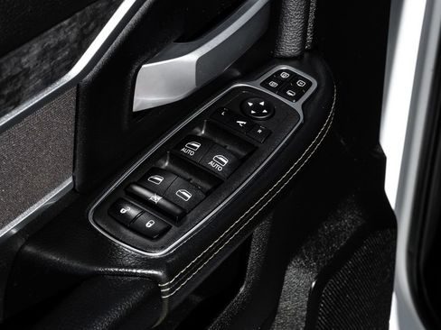 Used 2024 RAM 3500 Big Horn w/ Safety Group image 46