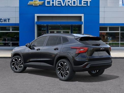 New 2026 Chevrolet Trax RS w/ Driver Confidence Package FWD image 3