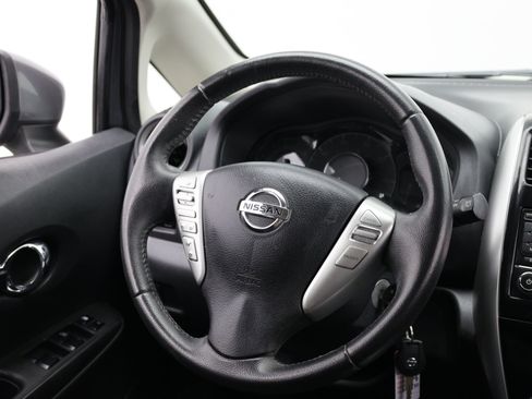 Used 2018 Nissan Versa Note SV FWD image 30
