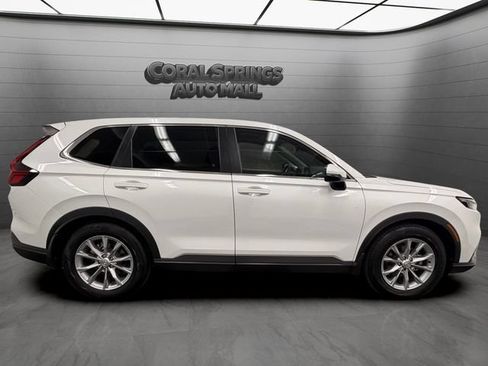 Certified 2025 Honda CR-V EX image 6