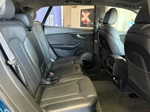 Used 2019 Audi Q8 Prestige AWD/4WD image 26