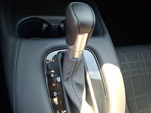 Used 2024 Honda HR-V LX image 14