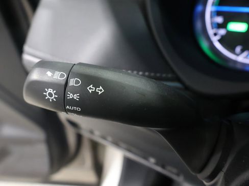 Certified 2021 Toyota Venza Limited image 40