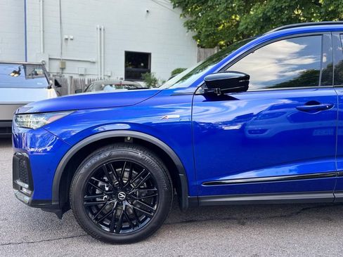 Used 2025 Acura MDX A-Spec AWD/4WD image 10