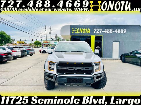 Used 2018 Ford F150 Raptor w/ Equipment Group 802A Luxury AWD/4WD image 2