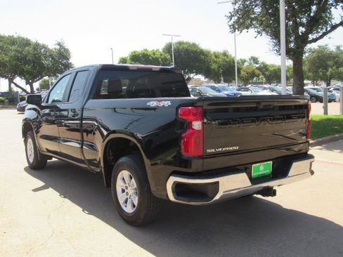 Used 2020 Chevrolet Silverado 1500 LT w/ Trailering Package image 12