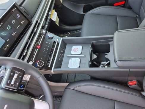 New 2026 Hyundai Santa Fe SEL FWD image 24