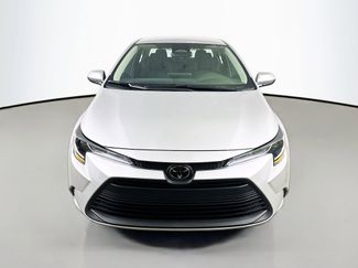Used 2025 Toyota Corolla LE video 2
