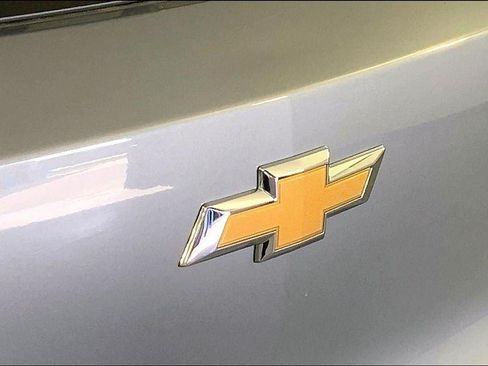 Used 2025 Chevrolet TrailBlazer LT AWD/4WD image 29