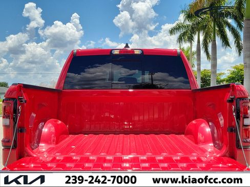 Used 2025 RAM 1500 Big Horn RWD image 14