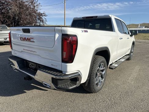 New 2026 GMC Sierra 1500 SLT w/ SLT Premium Plus Package AWD/4WD image 24