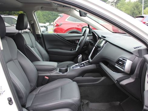 Used 2023 Subaru Outback Limited AWD/4WD image 13