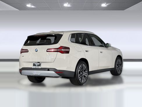 New 2026 BMW X3 xDrive30i w/ Premium Package AWD/4WD image 9