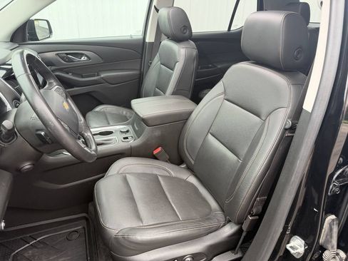 Used 2020 Chevrolet Traverse Premier w/ Redline Edition AWD/4WD image 22