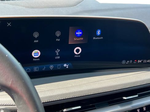 Certified 2025 Cadillac XT4 Premium Luxury FWD image 35