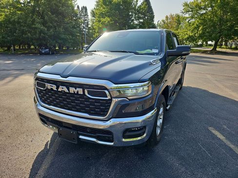 Used 2025 RAM 1500 Big Horn AWD/4WD image 2