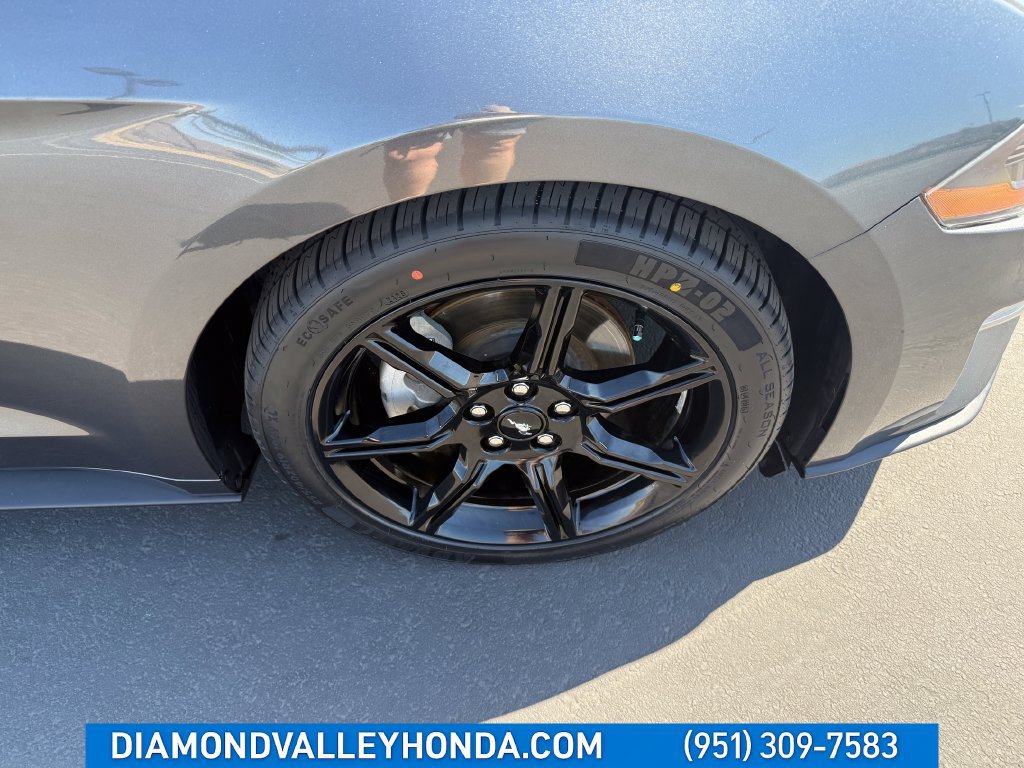 Used 2020 Ford Mustang Coupe w/ Black Accent Package RWD image 26