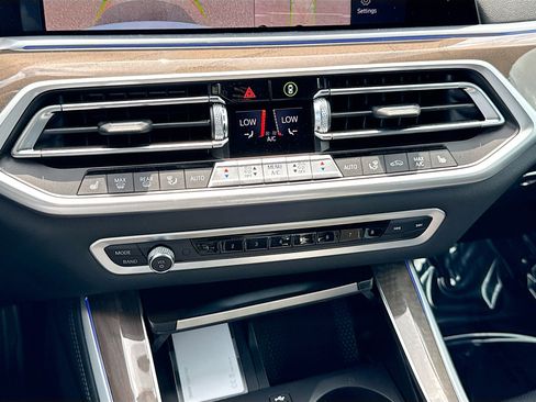 Used 2023 BMW X5 sDrive40i w/ M Sport Package image 35