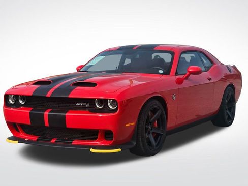 Used 2021 Dodge Challenger SRT Hellcat w/ Plus Package image 5