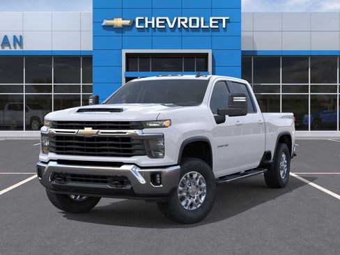 New 2026 Chevrolet Silverado 3500 LT image 6